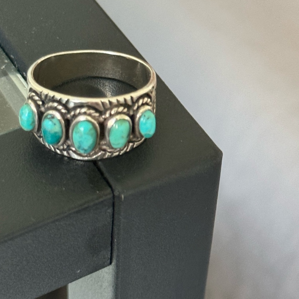 Turquoise Ring Solid Sterling Silver Size 7